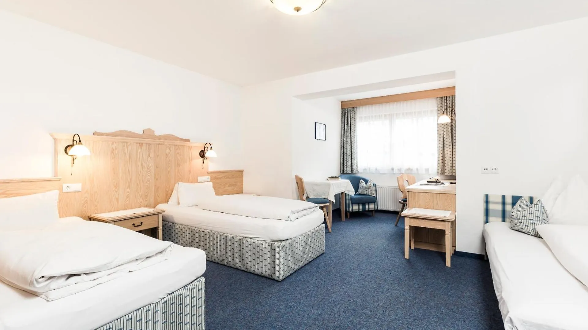 Hotel Haus Martina Sölden 3*,
